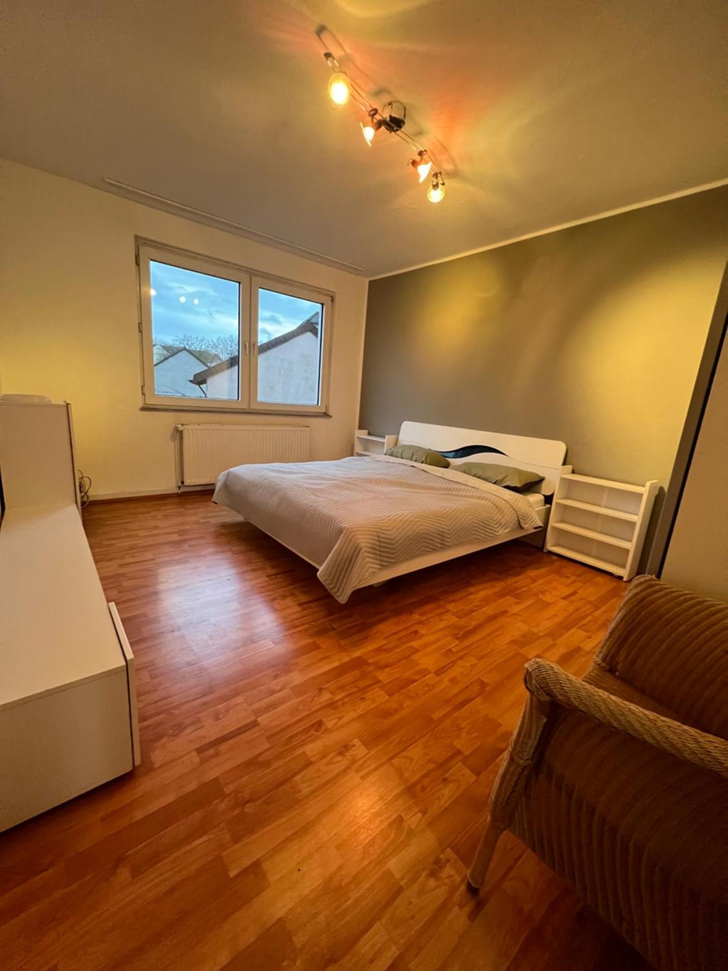 Gemuetliche Ferien-/Monteurenwohnung In Herne Bagian luar foto