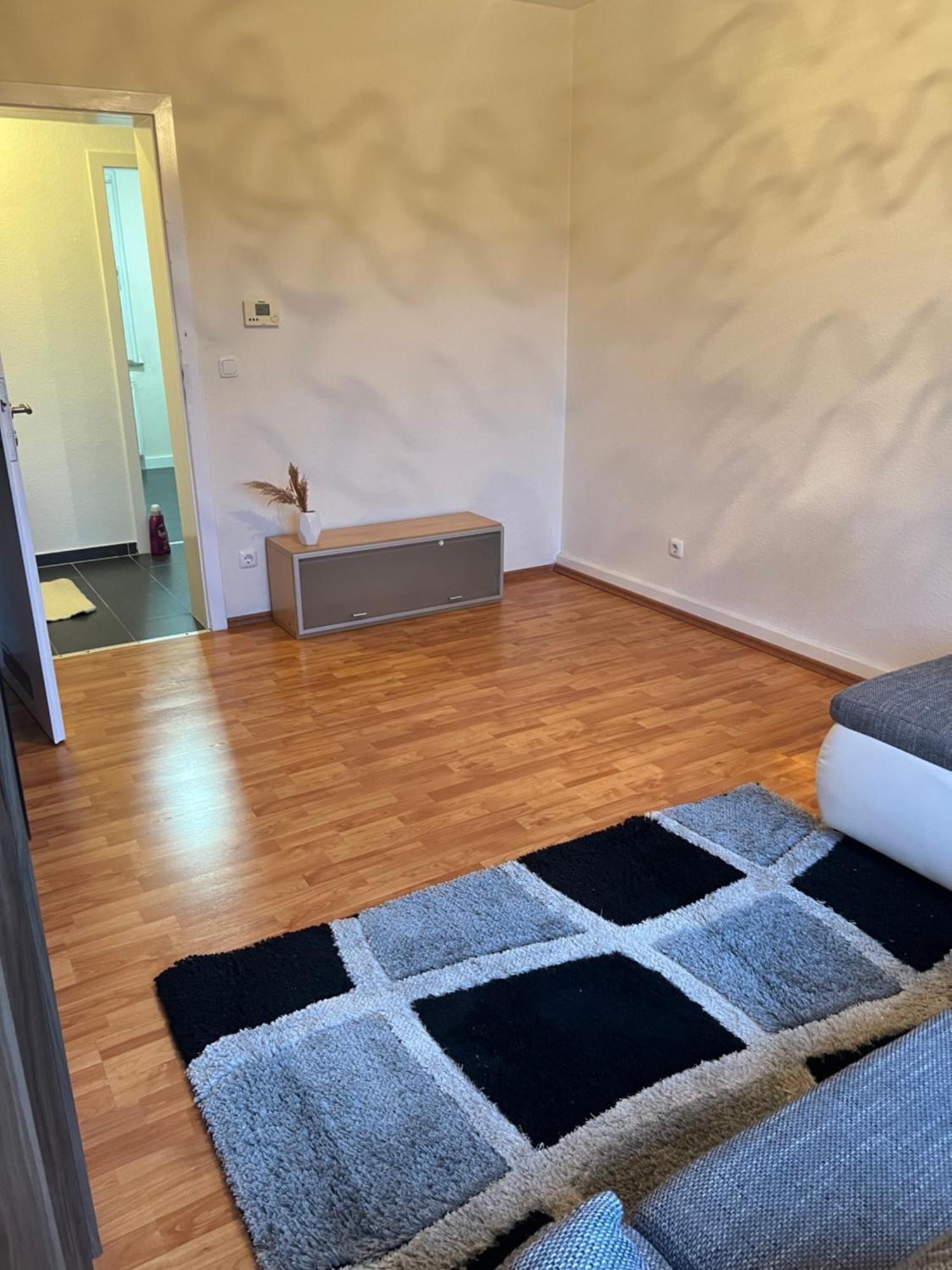 Gemuetliche Ferien-/Monteurenwohnung In Herne Bagian luar foto
